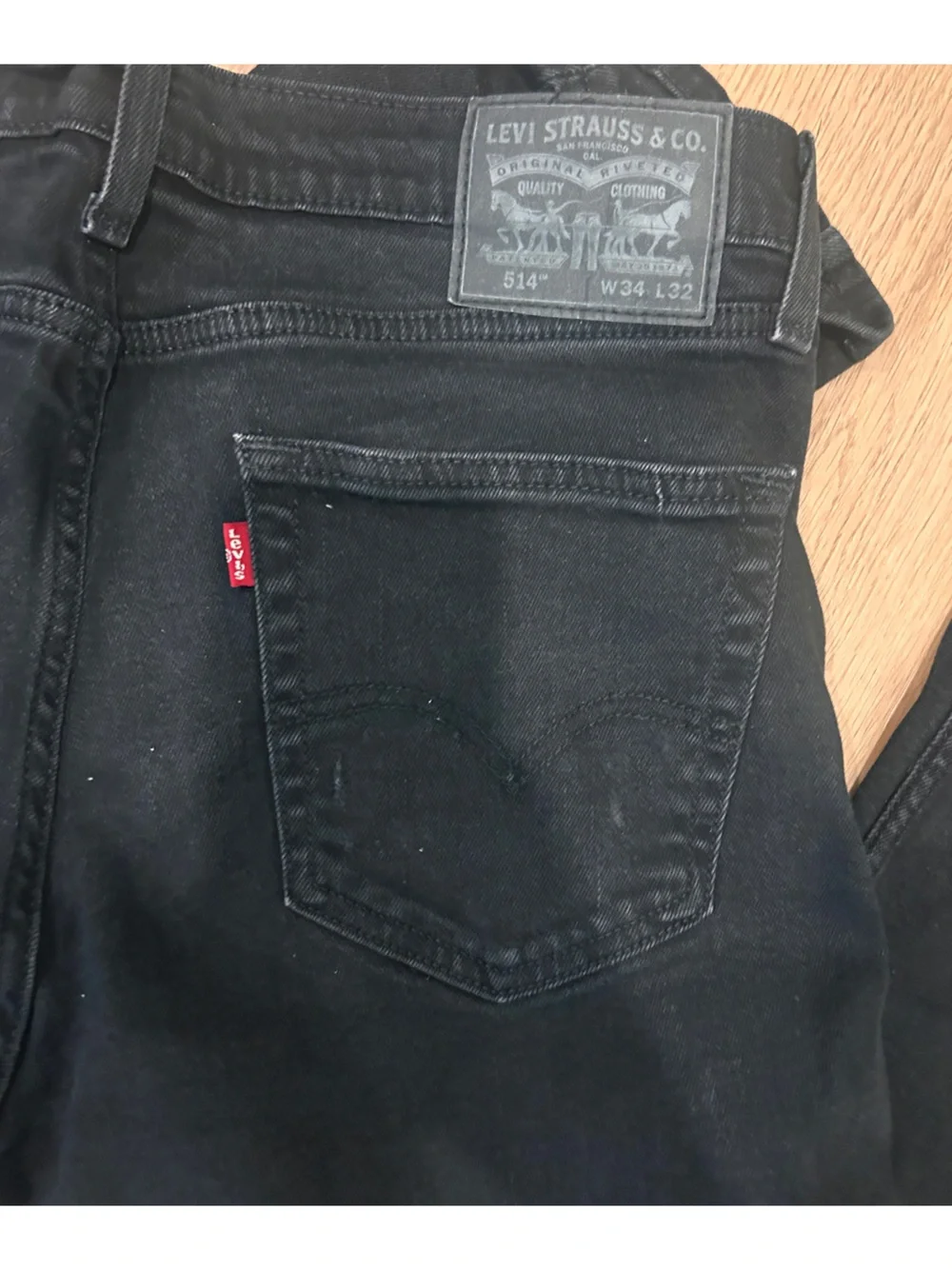 Levi's Black Men's Skinny Jeans - Classic Dark Denim